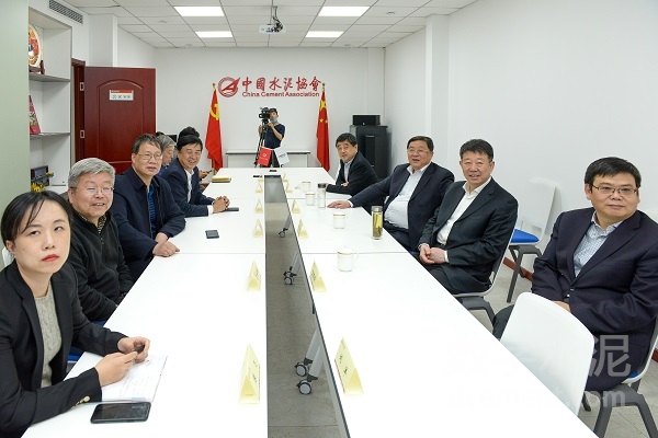 高登榜、王誠一行到訪世界杯直播在线